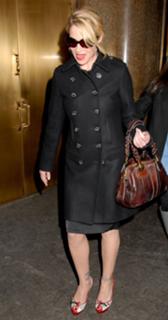 Christina Applegate feet photo thumbnail