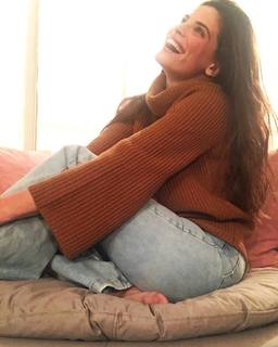 Christina Bompa feet photo thumbnail