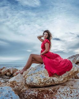 Christina Bompa feet photo thumbnail