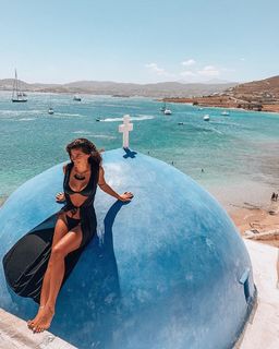 Christina Bompa feet photo thumbnail