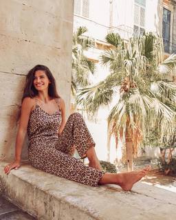 Christina Bompa feet photo thumbnail
