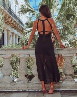 Christina Bompa feet photo thumbnail