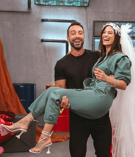 Christina Bompa feet photo thumbnail
