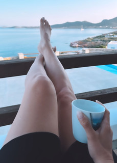 Christina Bompa feet photo thumbnail
