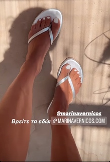Christina Bompa feet photo thumbnail