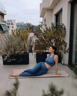 Christina Bompa feet photo thumbnail