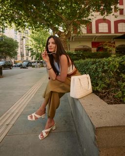 Christina Bompa feet photo thumbnail
