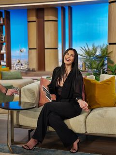 Christina Bompa feet photo thumbnail