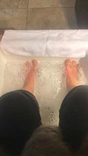 Christina Chong feet photo thumbnail