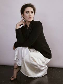 Christina Chong feet photo thumbnail