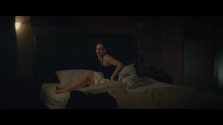 Christina Chong feet photo thumbnail