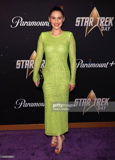 Christina Chong feet photo thumbnail