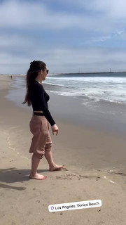 Christina Chong feet photo thumbnail