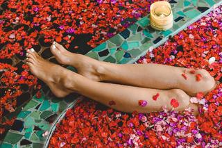 Christina Cindrich feet photo 2