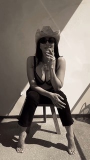 Christina Cindrich feet photo 11