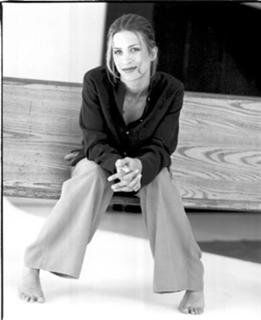 Christina Cox feet photo thumbnail