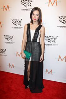 Christina Grimmie feet photo thumbnail