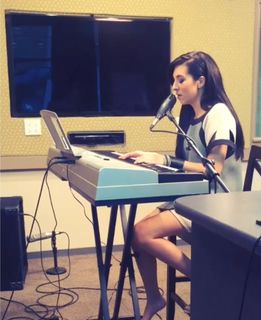 Christina Grimmie feet photo 2