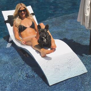 Christina Hall feet photo thumbnail