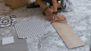 Christina Hall feet photo thumbnail