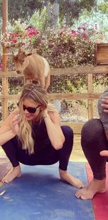Christina Hall feet photo thumbnail