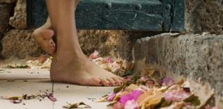 Christina Hecke feet photo thumbnail