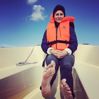 Christina Hecke feet photo thumbnail