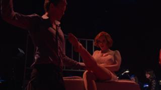 Christina Hendricks feet photo thumbnail