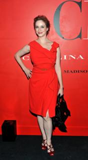Christina Hendricks feet photo thumbnail