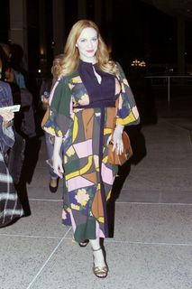 Christina Hendricks feet photo thumbnail