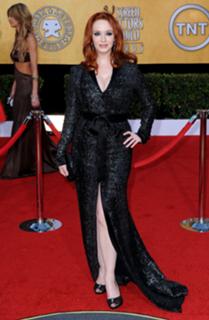 Christina Hendricks feet photo thumbnail