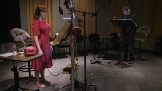 Christina Hendricks feet photo thumbnail