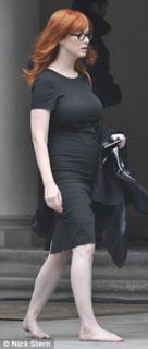 Christina Hendricks feet photo thumbnail