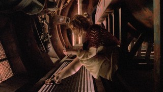 Christina Hendricks feet photo thumbnail
