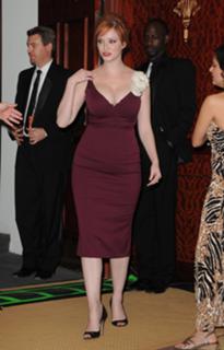 Christina Hendricks feet photo thumbnail