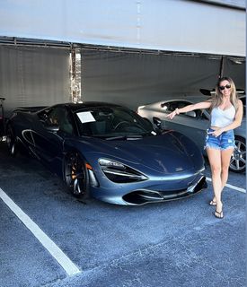 Christina Khalil feet photo 7