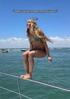 Christina Kirkman feet photo 10