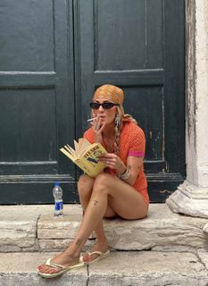 Christina Kirkman feet photo 8