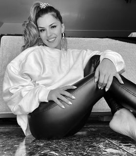Christina Koletsa feet photo 10