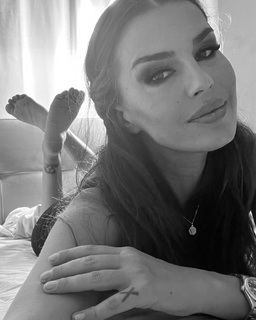 Christina Koletsa feet photo 17