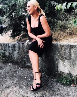 Christina Lampiri feet photo 9