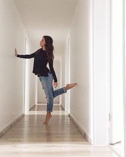 Christina Luft feet photo 8