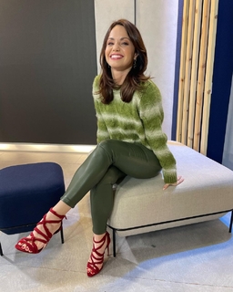 Christina Luft feet photo 3