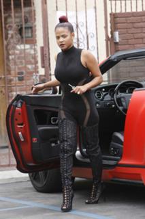 Christina Milian feet photo thumbnail