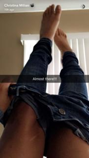 Christina Milian feet photo thumbnail