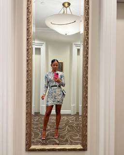 Christina Milian feet photo thumbnail