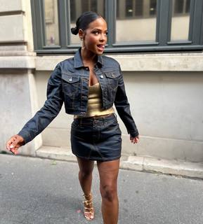 Christina Milian feet photo thumbnail