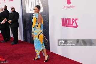 Christina Milian feet photo thumbnail