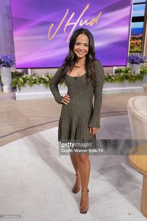 Christina Milian feet photo thumbnail