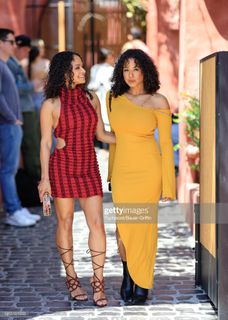 Christina Milian feet photo thumbnail